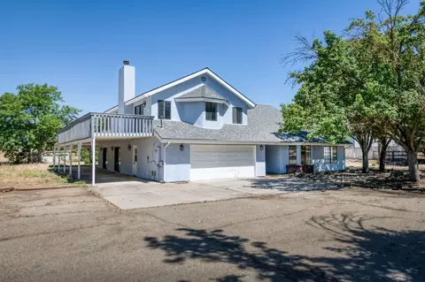 6922 N Del Rey Ave, Clovis, CA 93619