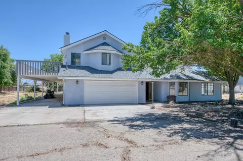 6922 N Del Rey Ave, Clovis, CA 93619
