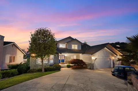 379 Photinia Ln, San Jose, CA 95127