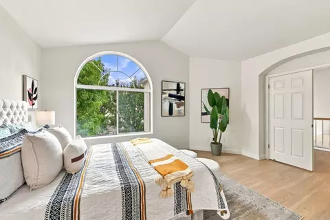 Bedroom - 34281 Eucalyptus Ter, Fremont, CA 94555 photo 8 of 10