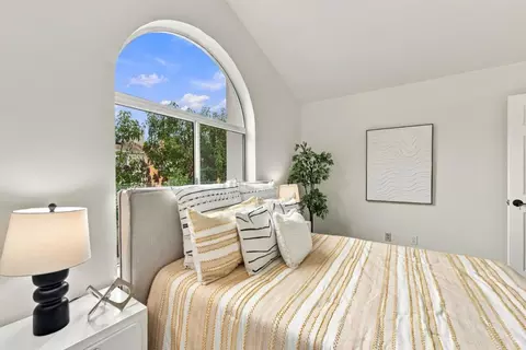Bedroom - 34281 Eucalyptus Ter, Fremont, CA 94555 photo 10 of 10