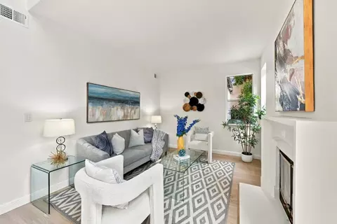 Living - 34281 Eucalyptus Ter, Fremont, CA 94555 photo 2 of 2
