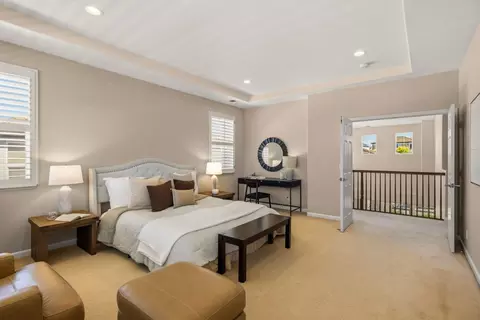Bedroom - 4890 Peninsula Point Dr, Seaside, CA 93955 photo 2 of 10