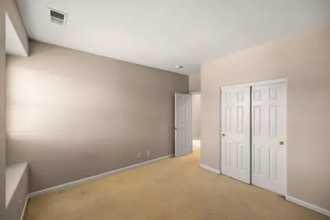 Bedroom - 4890 Peninsula Point Dr, Seaside, CA 93955 photo 4 of 10