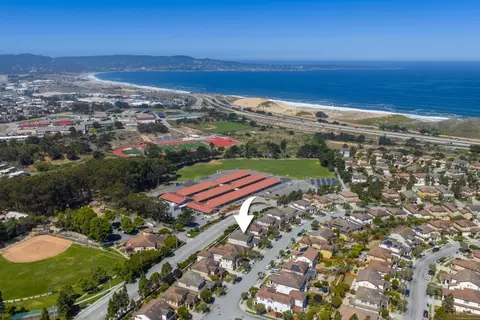View/Area - 4890 Peninsula Point Dr, Seaside, CA 93955 photo 1 of 12