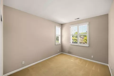 Bedroom - 4890 Peninsula Point Dr, Seaside, CA 93955 photo 7 of 10
