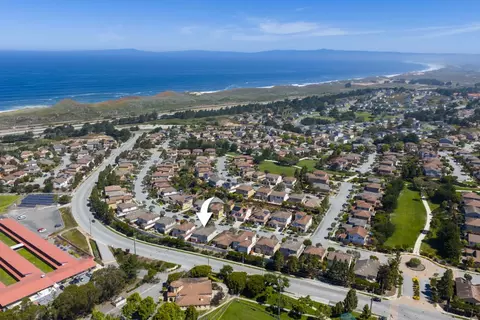 View/Area - 4890 Peninsula Point Dr, Seaside, CA 93955 photo 7 of 12