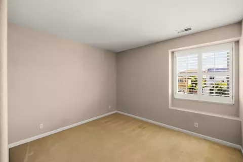 Bedroom - 4890 Peninsula Point Dr, Seaside, CA 93955 photo 3 of 10