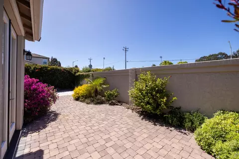 Exterior - 4890 Peninsula Point Dr, Seaside, CA 93955 photo 3 of 7