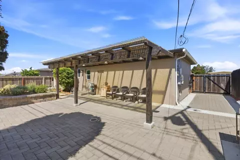 Exterior - 643 Stanford Ave, Salinas, CA 93901 photo 4 of 8