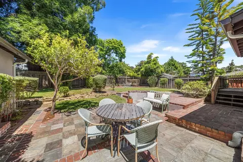 Exterior - 419 Ewell Ave, Aptos, CA 95003 photo 3 of 14