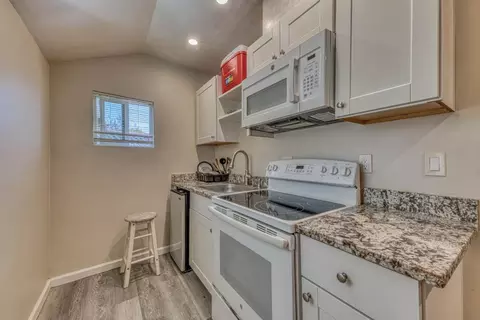Kitchen - 1212 Waring St, Seaside, CA 93955 photo 4 of 4