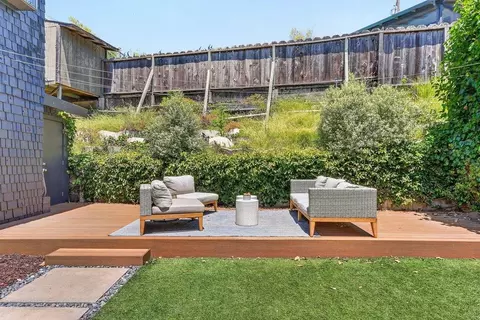 Exterior - 530 Cathedral Dr, Aptos, CA 95003 photo 7 of 13