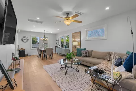 Living - 1180 Fewtrell Dr, Campbell, CA 95008 photo 4 of 4