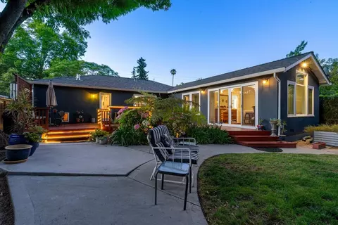 Exterior - 1180 Fewtrell Dr, Campbell, CA 95008 photo 12 of 30