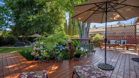 Exterior - 1180 Fewtrell Dr, Campbell, CA 95008 photo 20 of 30