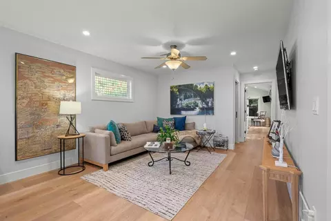 Entry Way - 1180 Fewtrell Dr, Campbell, CA 95008 photo 2 of 2