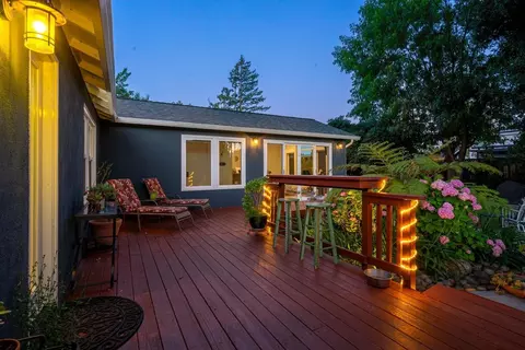 Exterior - 1180 Fewtrell Dr, Campbell, CA 95008 photo 13 of 30