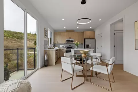 Dining - 827 Fassler Ave, Pacifica, CA 94044 photo 1 of 2