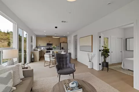 Living - 827 Fassler Ave, Pacifica, CA 94044 photo 3 of 3