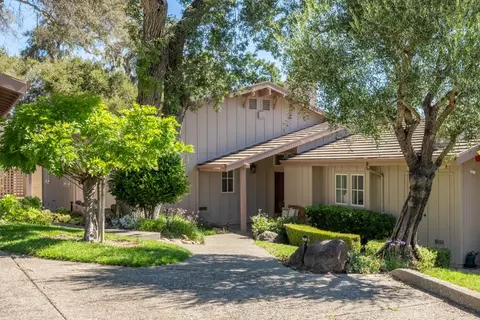25405 Markham Ln, Salinas, CA 93908