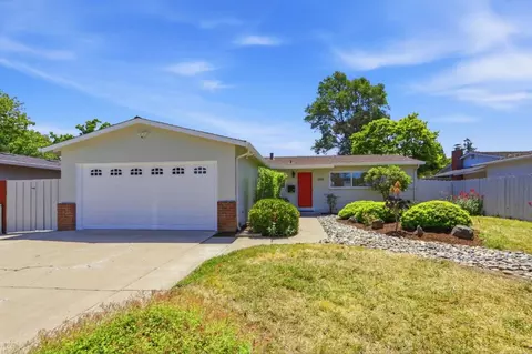 1058 Denver Dr, Campbell, CA 95008