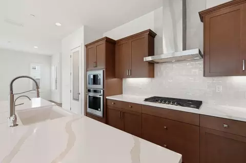 Kitchen - 17439 Harbor View Ave, Lathrop, CA 95330 photo 2 of 2