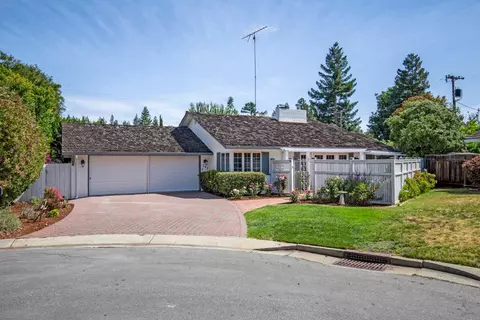 747 Alvina Ct, Los Altos, CA 94024