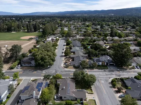 View/Area - 2349 Carol Ave, Mountain View, CA 94040 photo 4 of 5