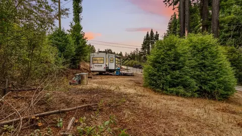 135 Fallen Leaf Dr, Boulder Creek, CA 95006 photo 9