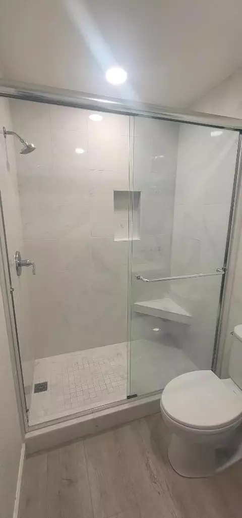 Bath - 1105 Devonwood, Hercules, CA 94547 photo 3 of 4