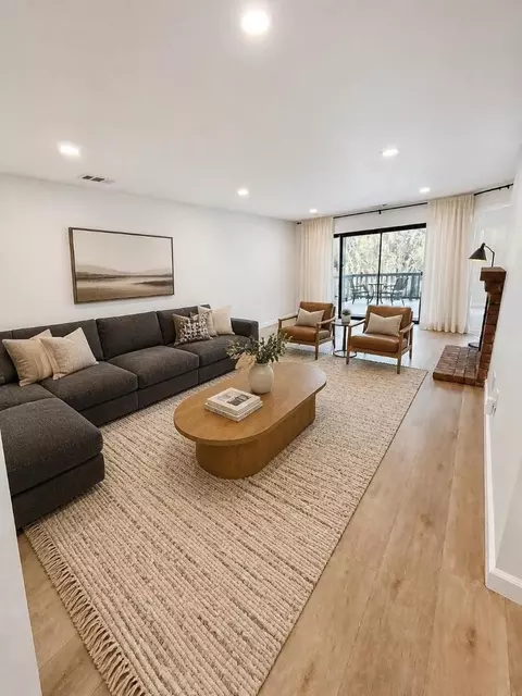 Living - 1105 Devonwood, Hercules, CA 94547 photo 1 of 1