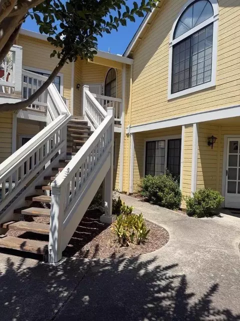 Exterior - 1105 Devonwood, Hercules, CA 94547 photo 2 of 4
