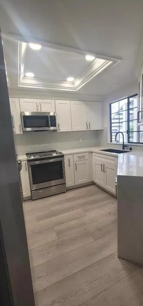 Kitchen - 1105 Devonwood, Hercules, CA 94547 photo 5 of 5