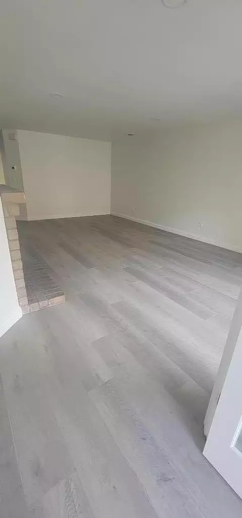 Living - 1105 Devonwood, Hercules, CA 94547 photo 2 of 2