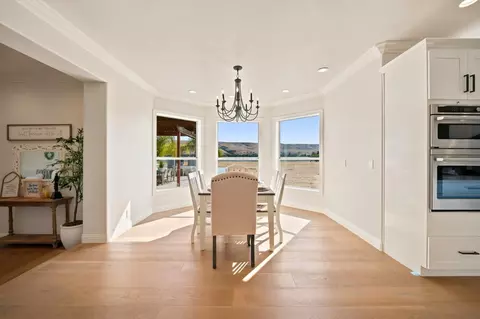 Dining - 194 Lantz Dr, Morgan Hill, CA 95037 photo 4 of 5
