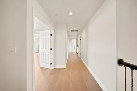 Entry Way - 194 Lantz Dr, Morgan Hill, CA 95037 photo 4 of 6