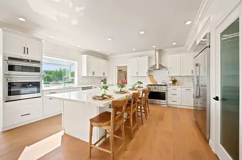 Kitchen - 194 Lantz Dr, Morgan Hill, CA 95037 photo 2 of 6