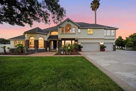 Exterior - 194 Lantz Dr, Morgan Hill, CA 95037 photo 6 of 24