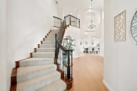 Entry Way - 194 Lantz Dr, Morgan Hill, CA 95037 photo 2 of 6