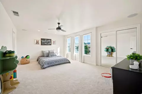 Bedroom - 194 Lantz Dr, Morgan Hill, CA 95037 photo 5 of 6