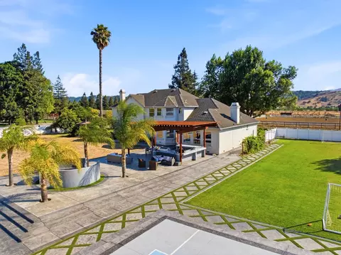Exterior - 194 Lantz Dr, Morgan Hill, CA 95037 photo 22 of 24