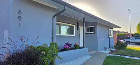 691 Lotus St, San Jose, CA 95116