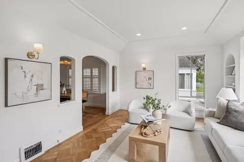 Living - 825 Amazon Ave, San Francisco, CA 94112 photo 4 of 4