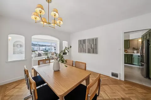 Dining - 825 Amazon Ave, San Francisco, CA 94112 photo 4 of 5