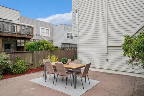 Exterior - 825 Amazon Ave, San Francisco, CA 94112 photo 6 of 7