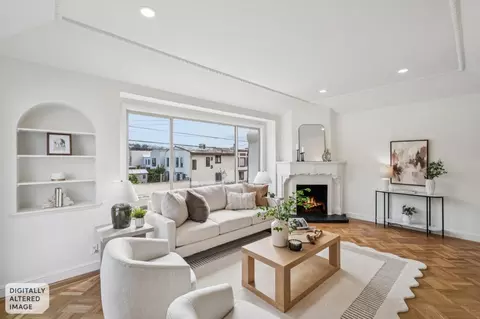 Living - 825 Amazon Ave, San Francisco, CA 94112 photo 2 of 4