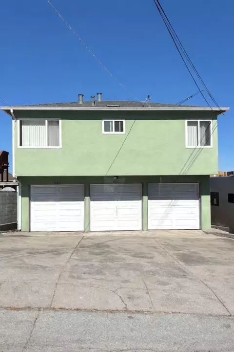 885 Laurel Ave, Belmont, CA 94002