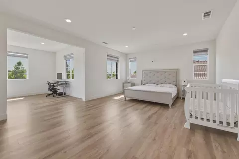 Bedroom - 3086 Leeds Ln, Tracy, CA 95377 photo 8 of 12