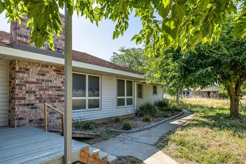 Exterior - 3205 Fifield Rd, Pleasant Grove, CA 95668 photo 4 of 7